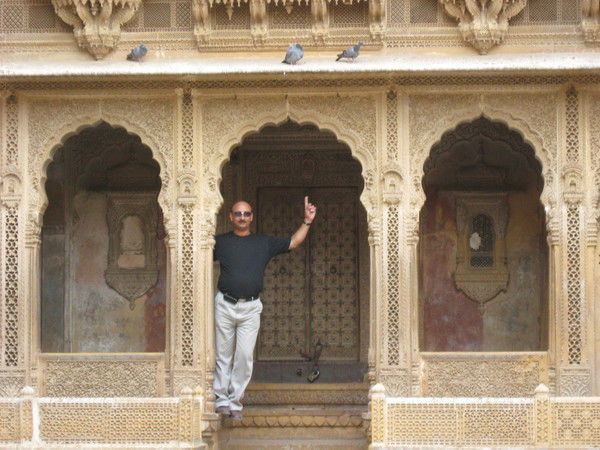 Суреш Джайтли