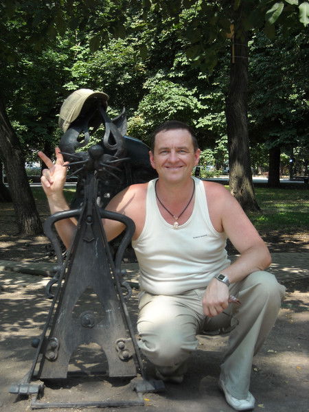 Олег Красножен