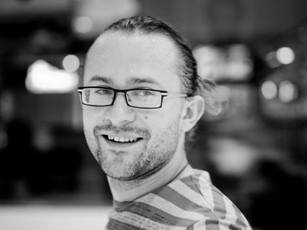 Неизвестно Неизвестно