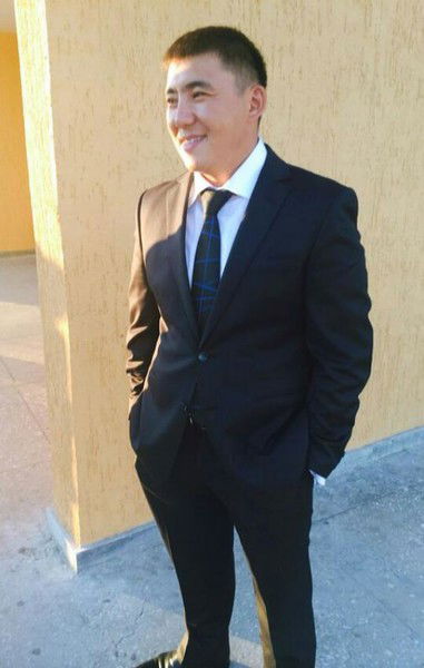 Ернур Жанатов