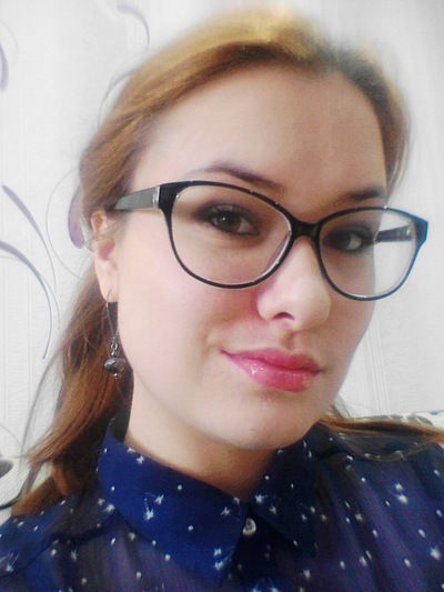 Женя Савина