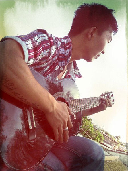 Александр- (-_-)