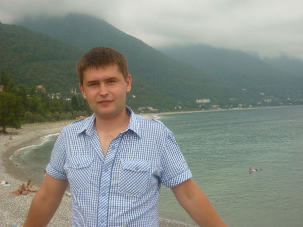 Антон Васильев