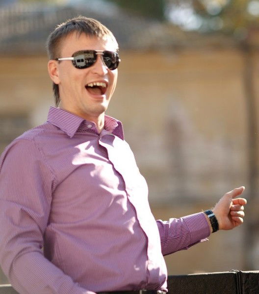 Денис Суровяткин