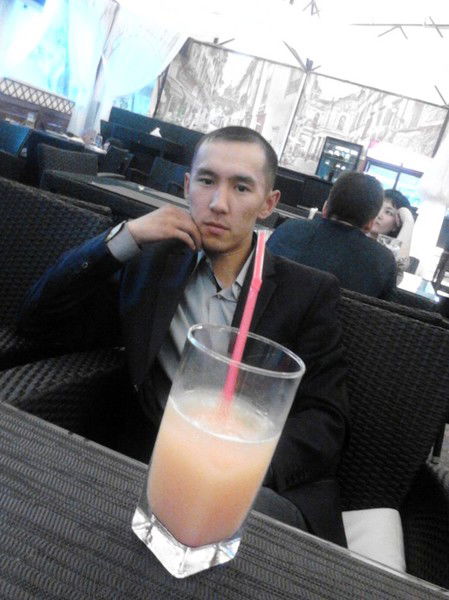 Жанат Муканов