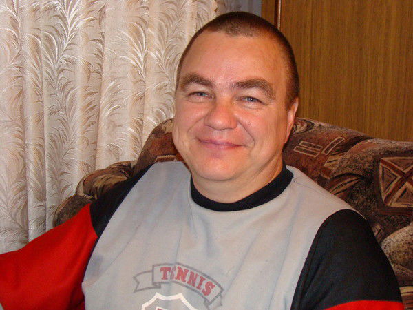 Олег Навозов