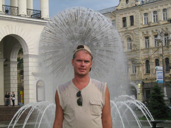 Юрий Колгашкин