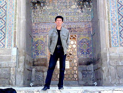 Айбек Акназаров