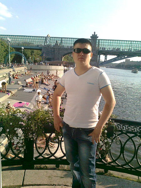 Сардор Халмуротов