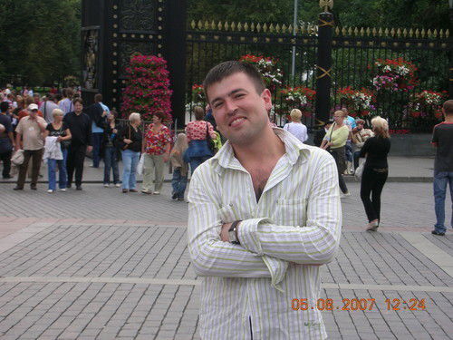 Илья Набиев