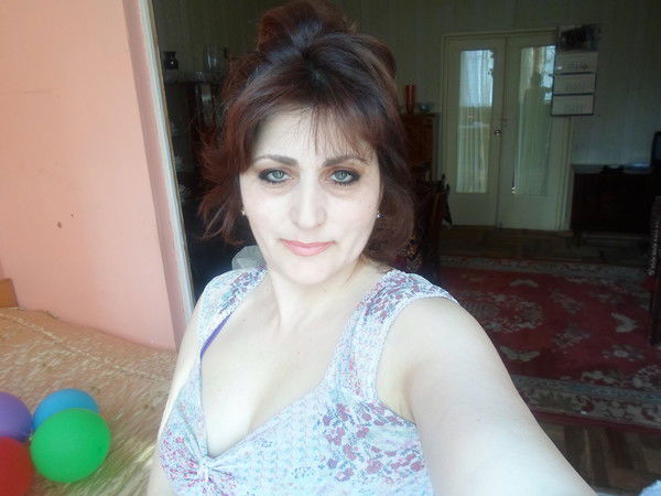 Нази Оганесян