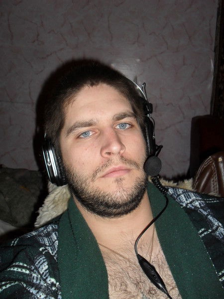 Илья Сухарев