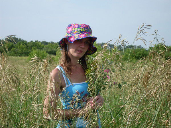 Юлия Ларина