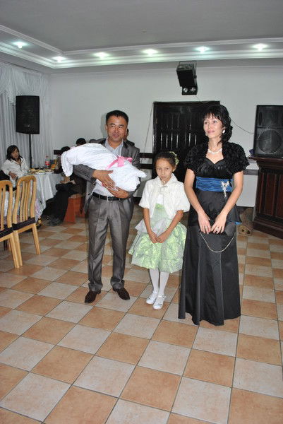 Динара Окасова