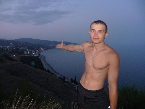 Юрий Гончаров