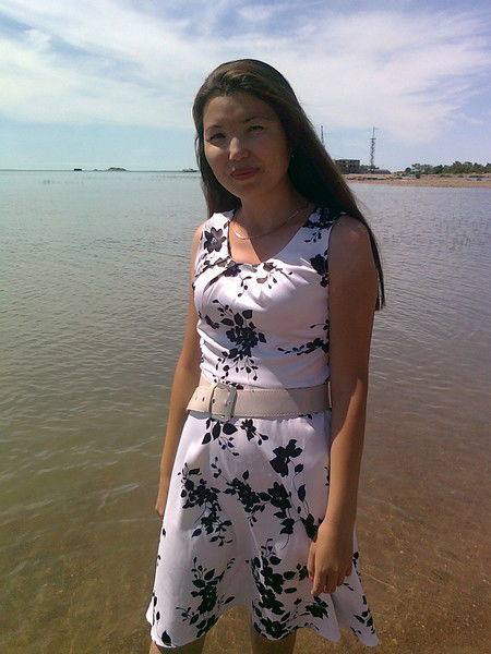 Айнура Аханова