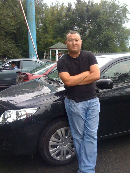 Азамат Бакиров