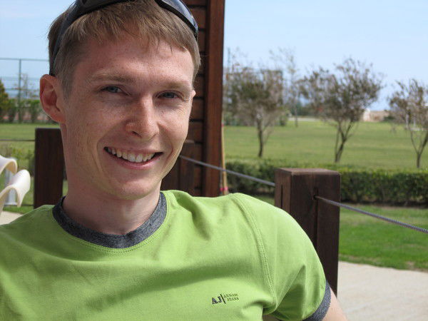 Макс Колесников