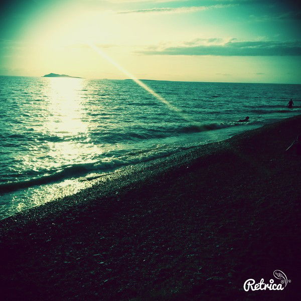 Айнура Айнура