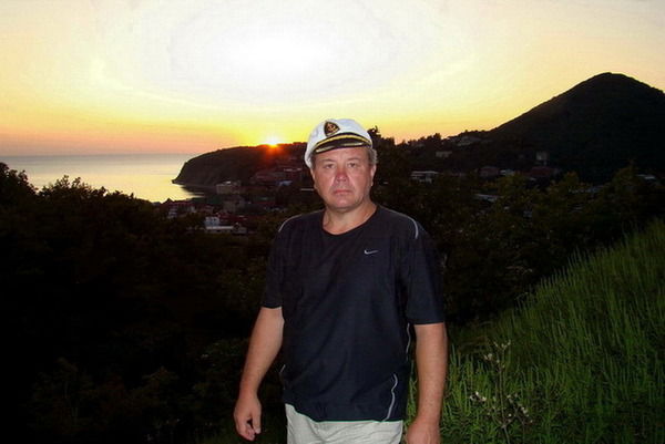 Виктор Бондарев