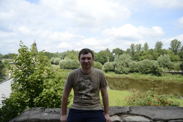 Виталий Стаин