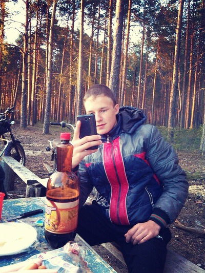 Виталий Попов