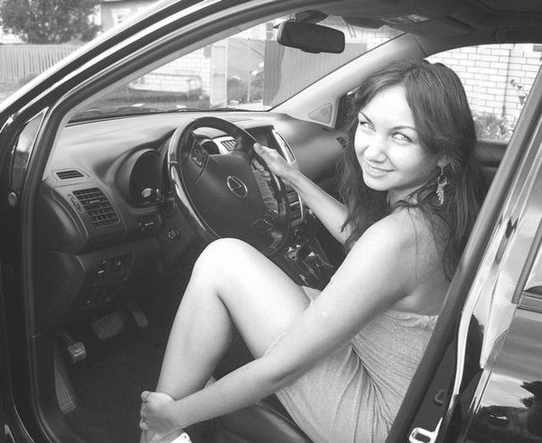 Аня Стурова