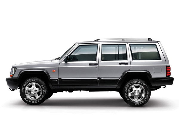 Артем Белоус