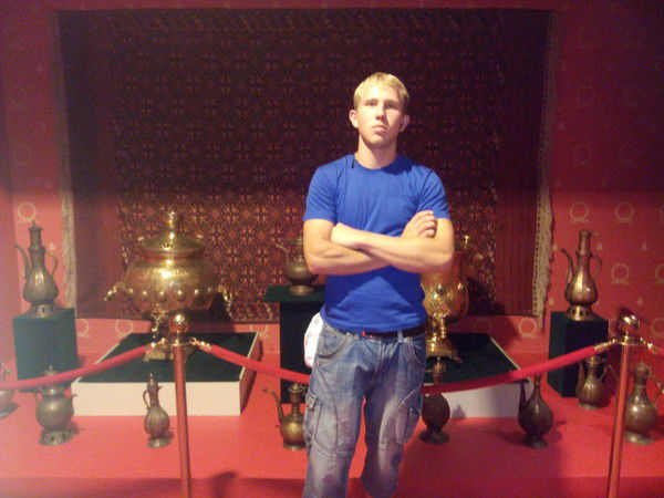 Данил Жданов