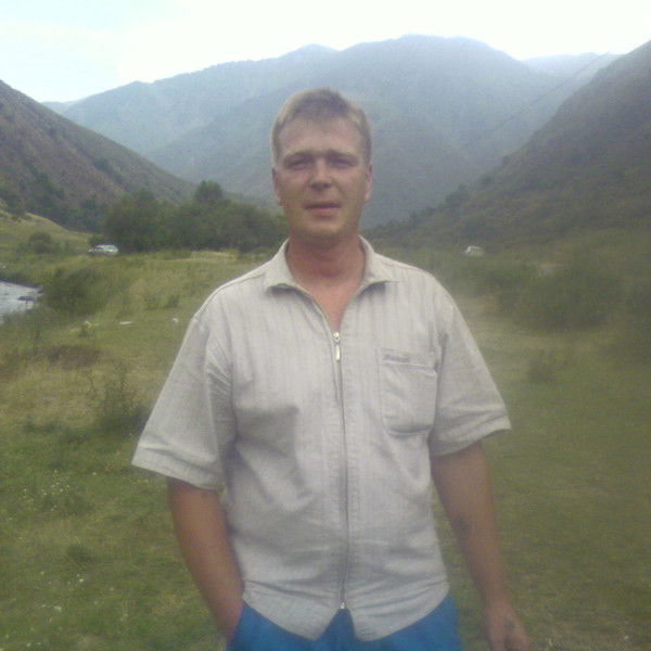 Игорь Голяшин