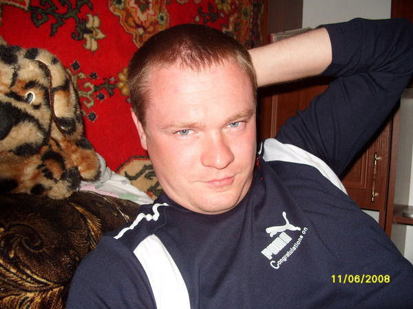 Максим Шустер