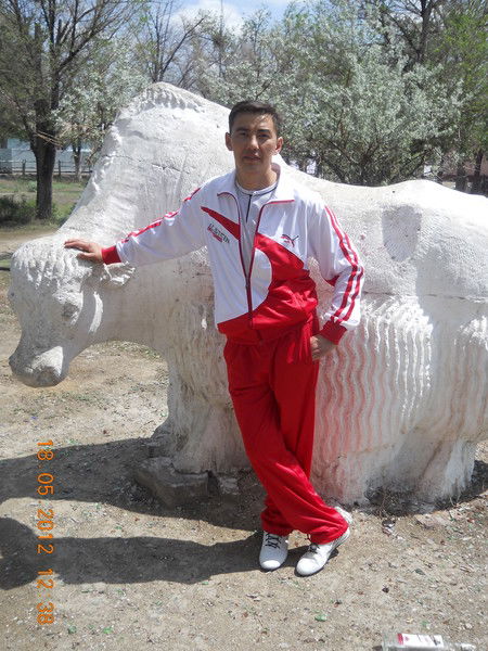 Даурен Жазибеков