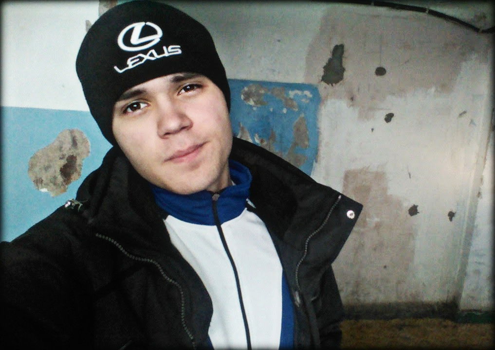 Султан Устинов