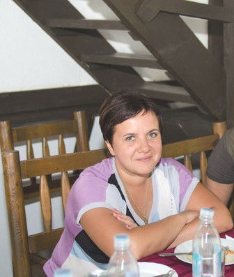 Елена Махалова