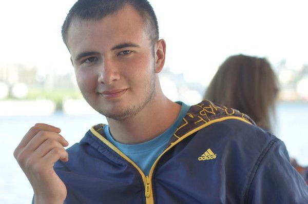 Евгений Австр