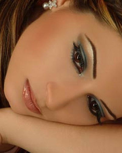 Юля Кадочникова