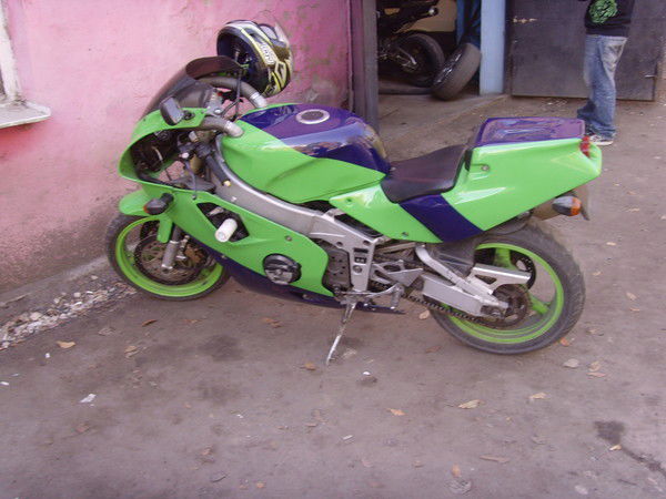 Саша Фролов