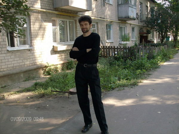 Николай Левин