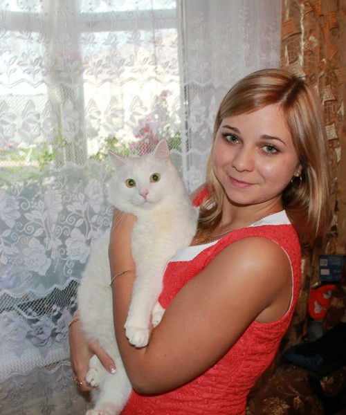 Оленька Михалева