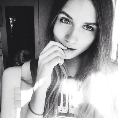 Поля Крестьянинова