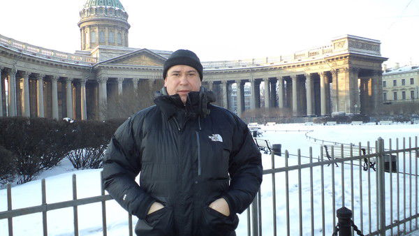 Олег Богданов