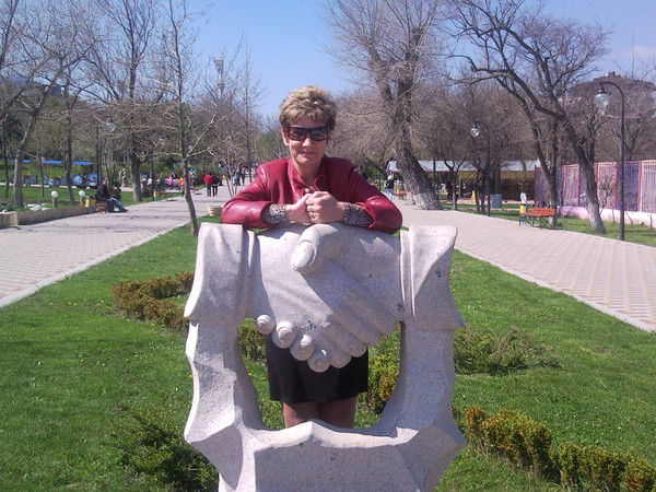 Галина Макарова