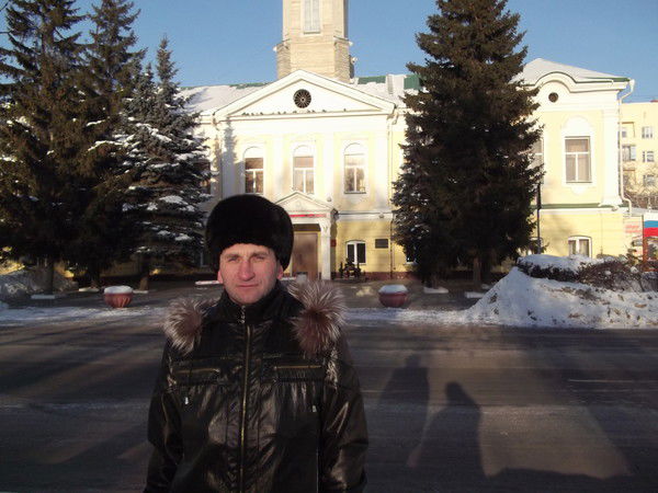 Иван Резников