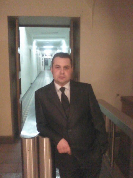 Олег Ермолаев