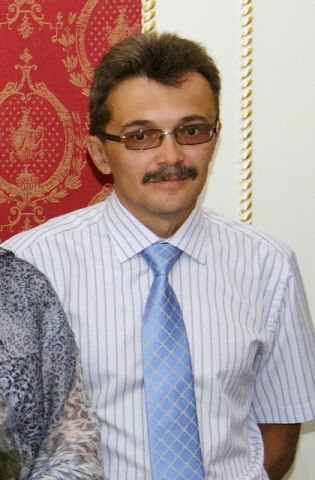Юрий Паров