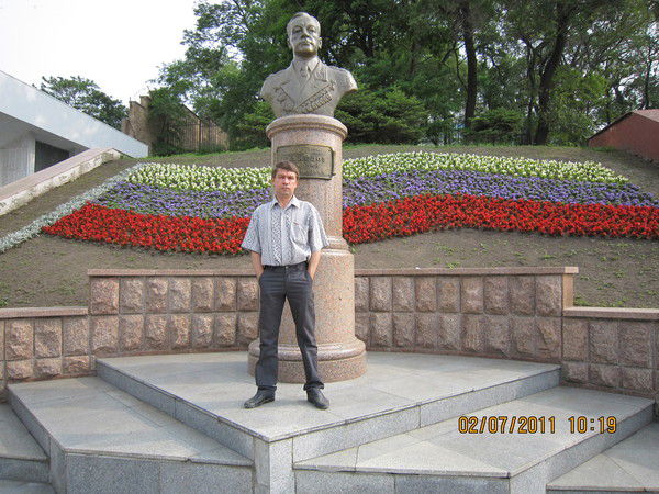 Олег Пикулин