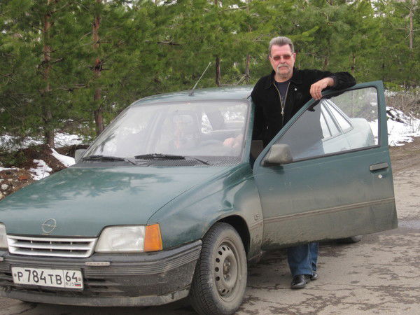 Александр Сурков