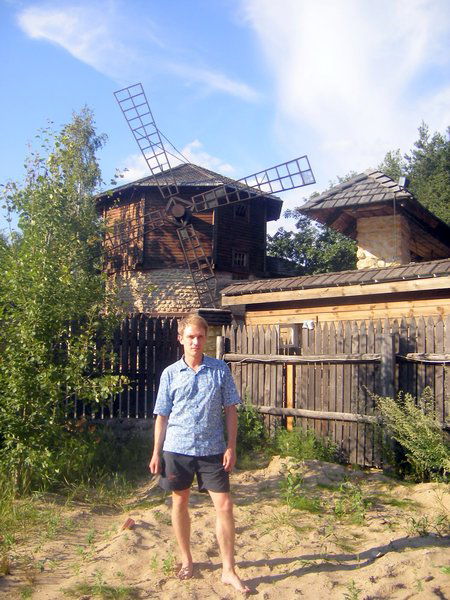 Денис Ульянов