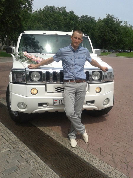 Виталий Скрундь