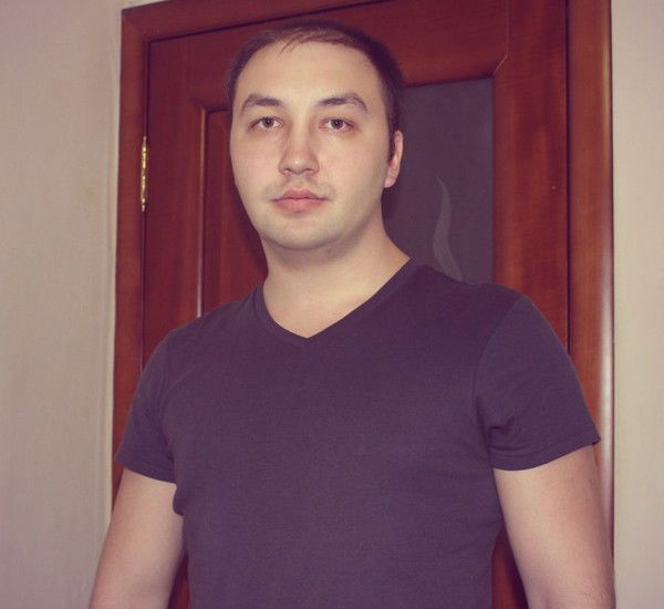 Рустам Хасанов